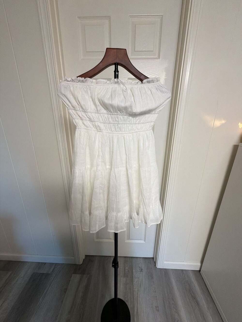 Thirty Thirty White Off The Shoulder Mini Dress Size L/154